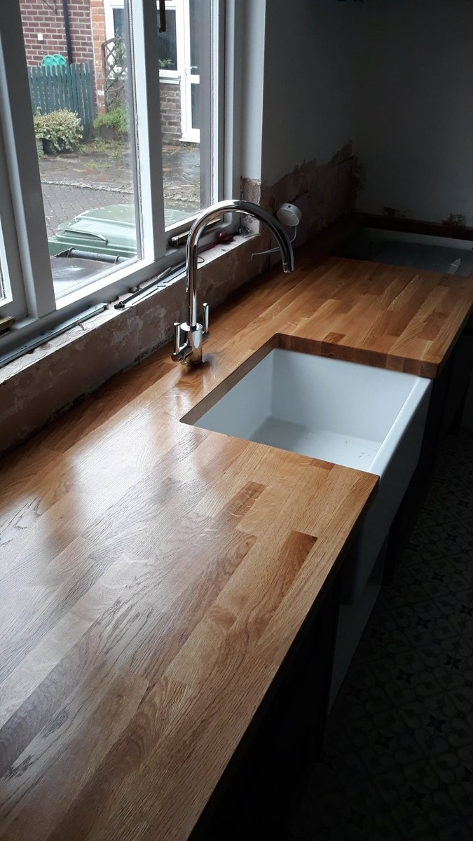 LJamesFurniture's tweet photo. This #oak worktop has had 4 coats #rustins danish oil, another 2 then some microcrystaline wax to leave it protected https://t.co/zWqoME6aQF