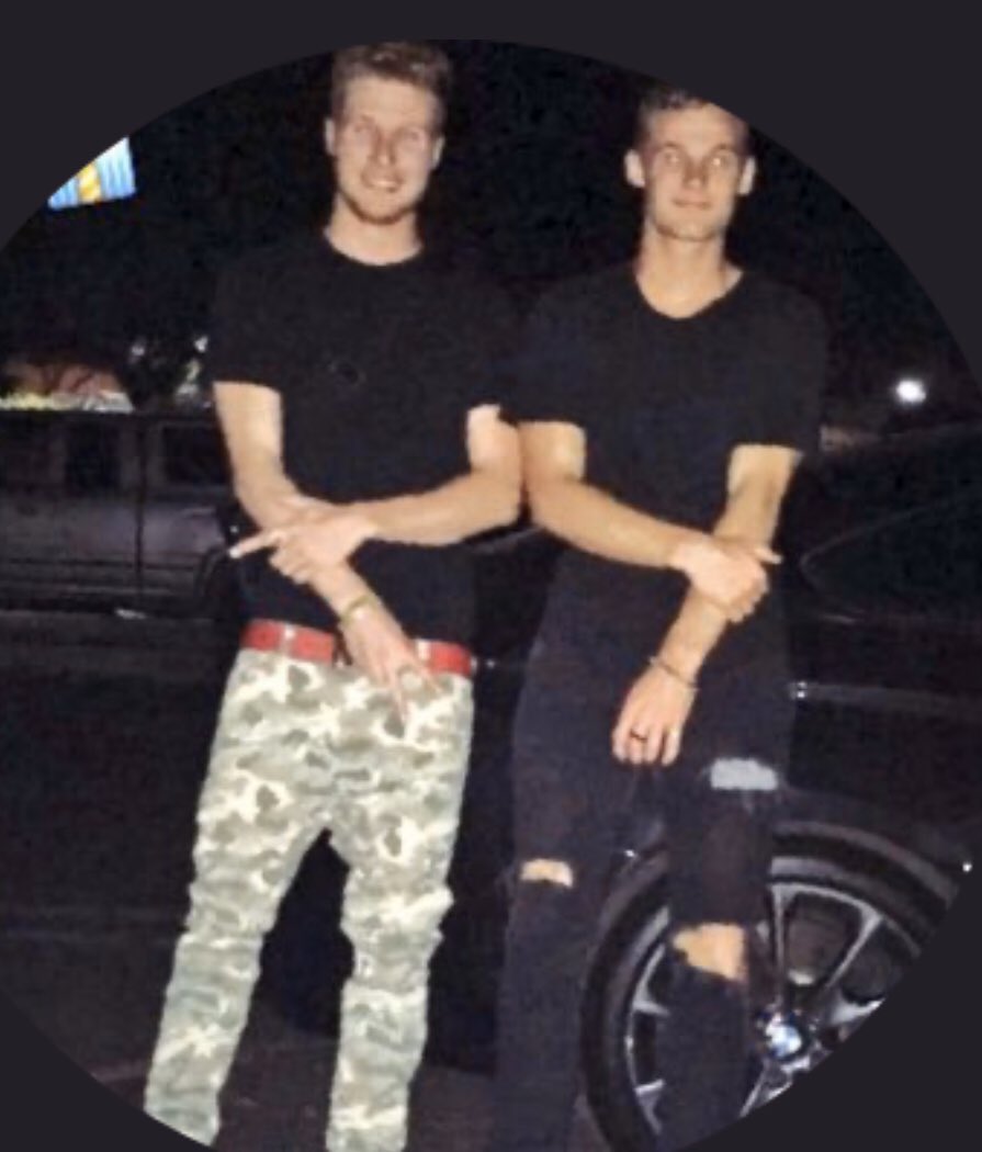 donalddriver3's tweet photo. My little brother better then yours, just facts. All your other siblings some peons, wish I could could see you more bud I miss you dude...@KadeSchmitz https://t.co/MNSDF9iS4X