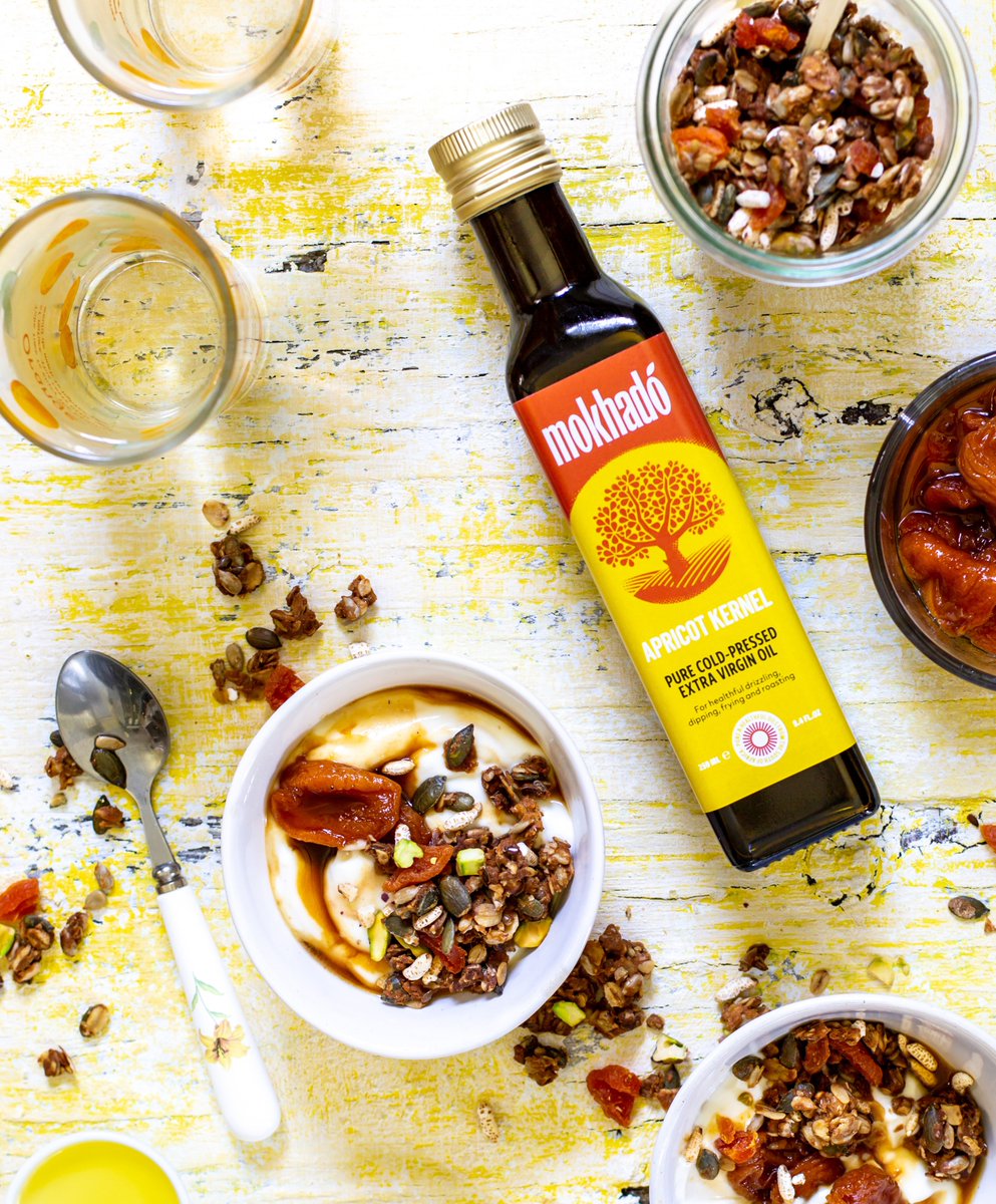 Mokhado's tweet photo. Beat the #breakfast boredom with this super glam, healthy and delicious granola served with stewed apricots - the perfect antidote to a dull routine. 

Check out our blog for this wonderfully simple #recipe:
https://t.co/AoZ8CyO0yR

#mokhado #apricot #apricotkerneloil #granola https://t.co/ENYwczsmUm