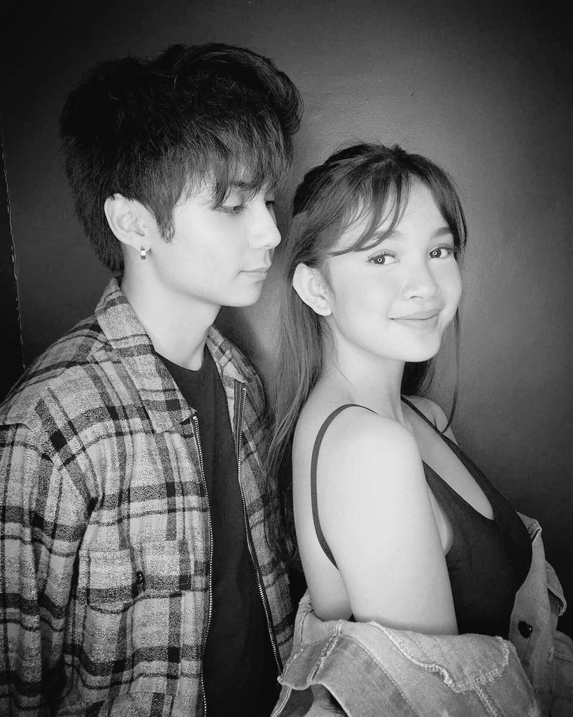 JuanicoLalyn's tweet photo. We will stan for both of you no matter what! :))))
#RYLEMIEnanatili
SolidRYLEMIE HanggangDulo
@SammieRimando
@HT_Ryle
@ofcSolidRYLEMIE
@rylemieupdates
@realbeauty12345 https://t.co/EmN2mGeVNp