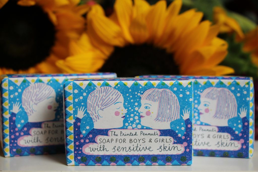 Switching to a natural, #vegan and #plasticfree soap bar is more important now more than ever. TWS is a #smallbusiness with plenty of beautiful #British made soap bars in stock: buff.ly/2QxxtD0 #coronacrisisuk #Covid_19  #zerowaste