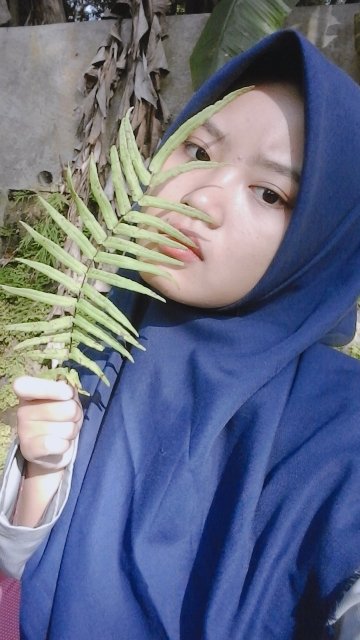 sherlinamuktian's tweet photo. Bwt yg pnya pacar ga usah keluar rumah. Klo kngn VC-aja
Dan bwt yg Jomblo juga ga usah kmna2 krna jodoh ga akan kmna2 ๐๐..
#RECEHKANTWITTER
#malmingmager
#malminghujan
#malmingstrong
#CoronaVirusUpdates
#COVID19indonesia
#StayAtHome
#HealTheWorld
.
.
๐ฝ https://t.co/UtzMQx7oed