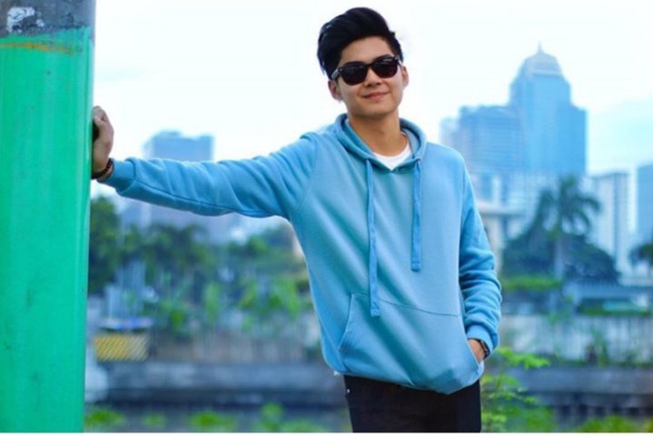 BlackheartMAHAL's tweet photo. etoo paaa. Hahaha post ko na lahat.

#RYLEMIEnanatili 
SolidRYLEMIE HanggangDulo
@HT_Ryle @SammieRimando https://t.co/imko5jKQCE