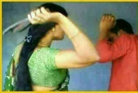 AtulRChaudhary's tweet photo. पिछले २४ घंटो की पुलिस रिपोर्ट ?
चोरी.... 00 ?
हत्या....00 ?
एक्सीडेंट 00 ?
पति-पत्नी के बीच झगड़े 84,635..?
😛😛
#IndiaFightsCoronavirus #IndiaVsCorona
#FackCases
#HelpMeMyNation
#BharatKaBeta
#FightingLegalTerrorism
#BetiSeBachao
#FakeCases_498A_DV_125_307_376
#BharatKiLakshmi https://t.co/iq7P3hGEBI