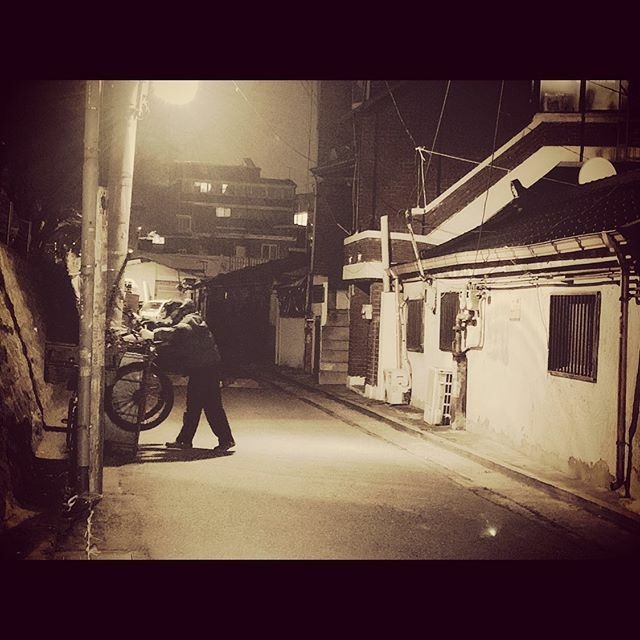 Days end...
-
#NightScene #Dangsan #Yeungdeungpogu #City #Backstreet #야경 #당산 #영등포구 #서울 ift.tt/33AHuVd