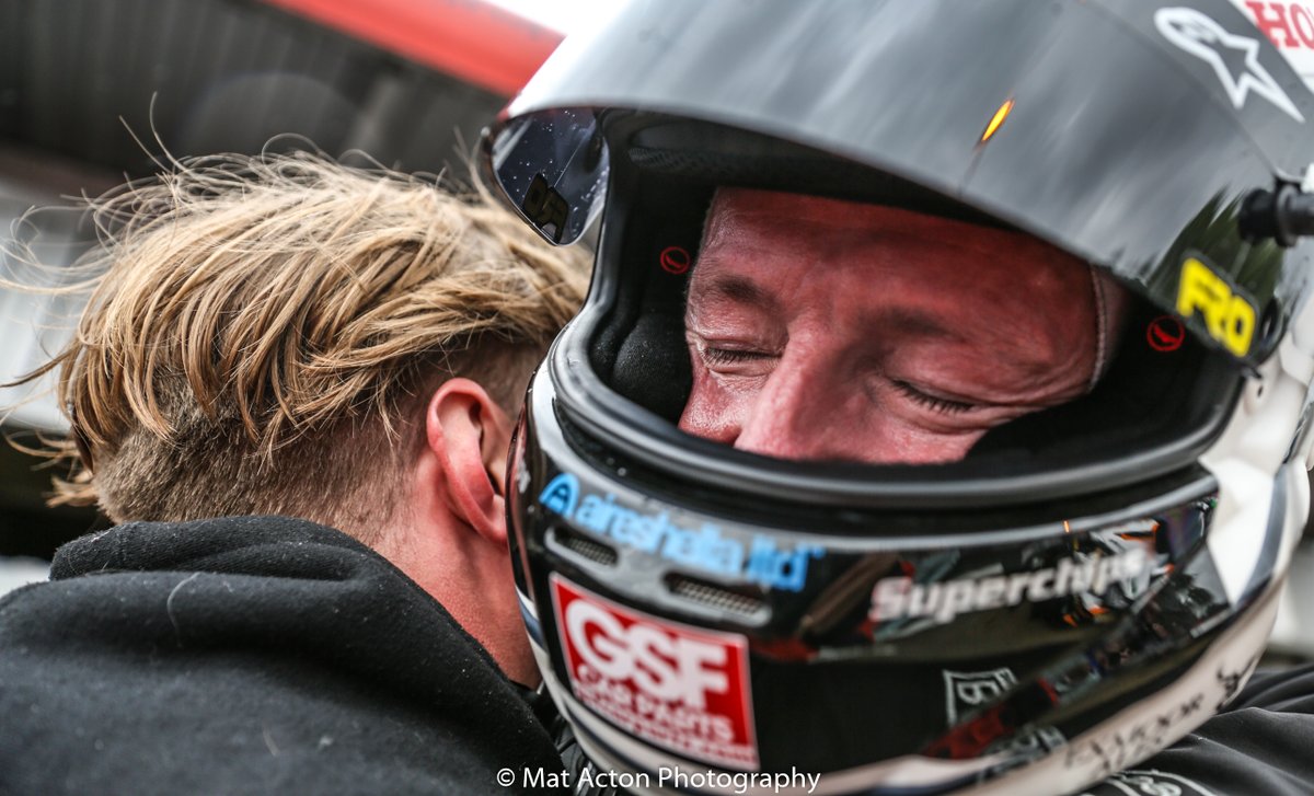 MatActon's tweet photo. Looks like @MattNealRacing saw it coming. Corona protection head gear!#btcc #coronacandoone https://t.co/nZBzelhk4p