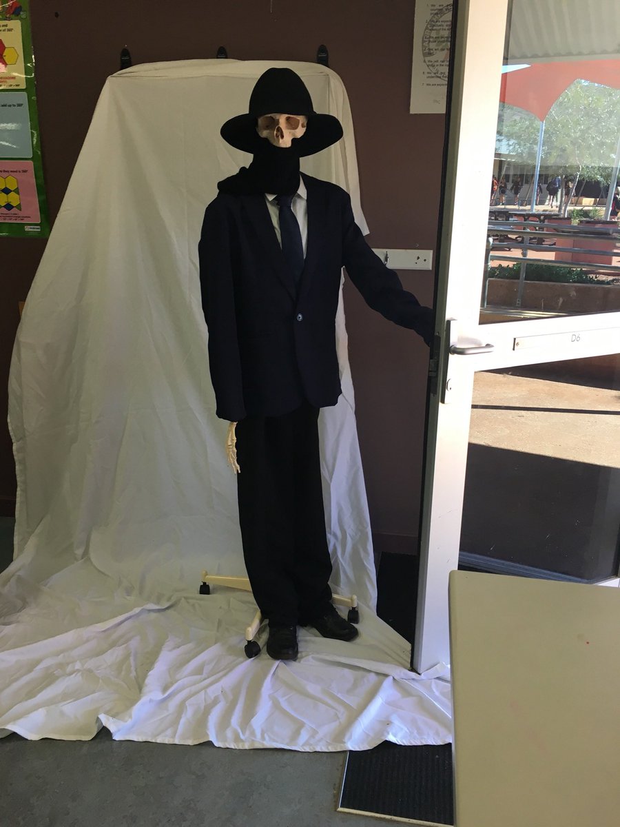 Raising_Cain_tw's tweet photo. #13DaysofSkulduggery #seasonsofwar #sow https://t.co/rnURJTlpDz