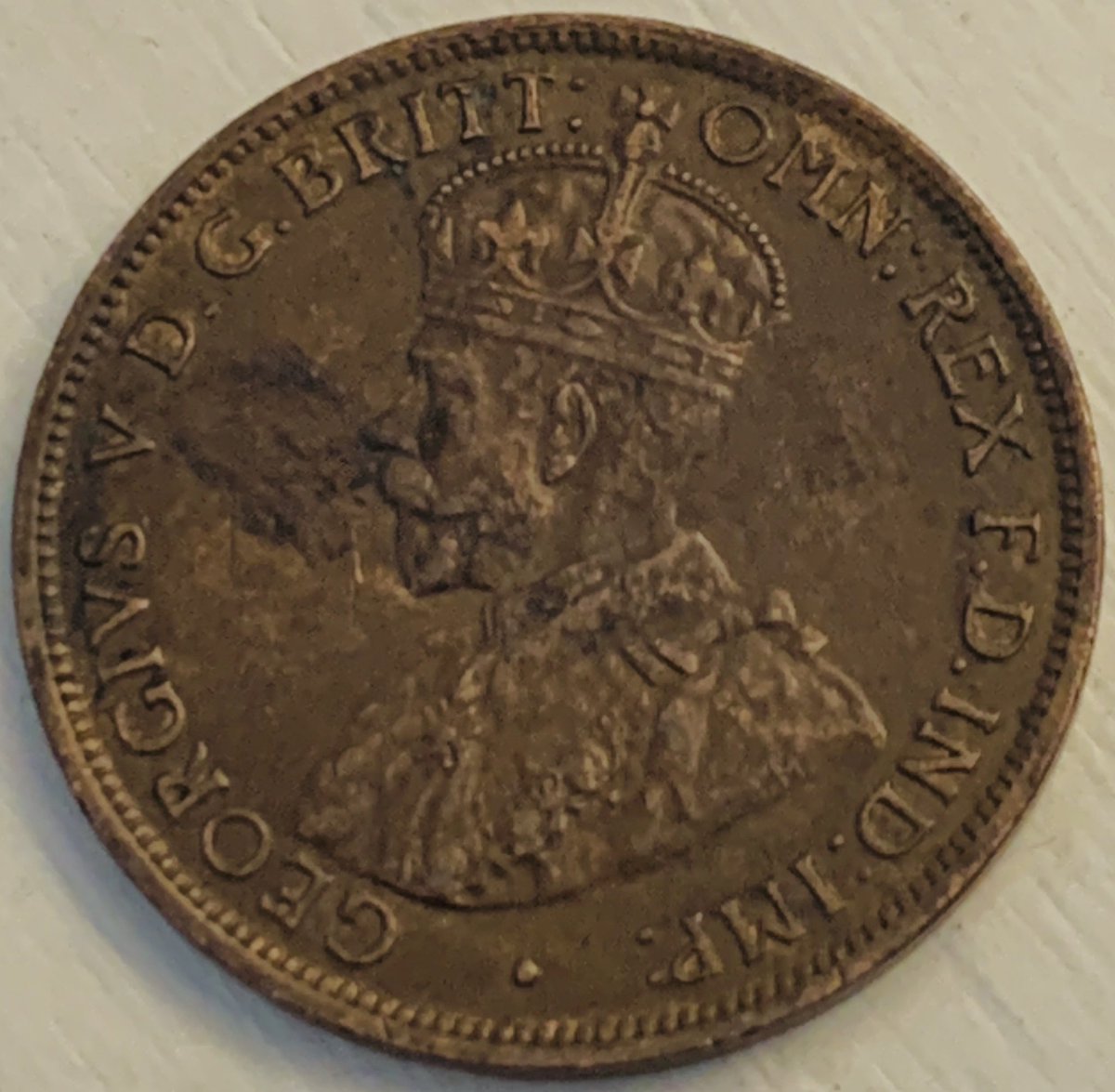 cappcoins's tweet photo. 1914 #King #GeorgeV #Australian #Half #Penny with “H” #Mintmark under scroll. #Minted at the #Heaton #Mint in #Birmingham #England. #numismatics  #coincollecting #coins #collection #oldcoins #predecimal. https://t.co/AaLNskIDPJ
