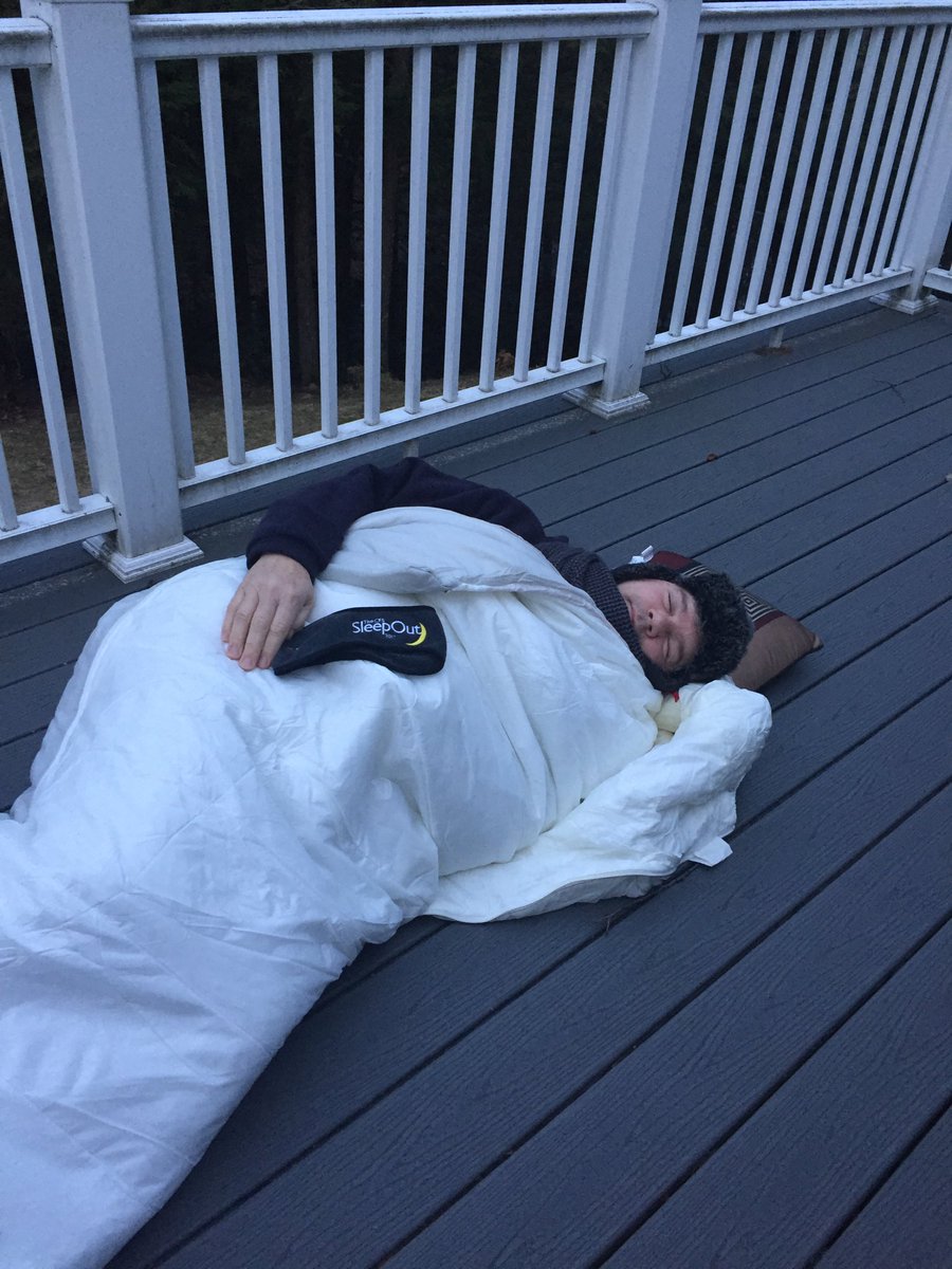 krsheldon007's tweet photo. Sheltered in place outside for SleepOut 2020. Thanks to those donors who supported the cause of ending youth homelessness. #NoRestUntil #Waypointnh https://t.co/Ji9XKok8OT