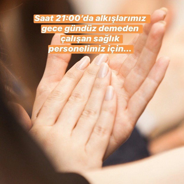 Toplum ve birey sağlığını tehdit eden koronavirüs salgını ile mücadelede en önemli görevi üstlenen özverili sağlık çalışanlarımıza teşekkür ediyor, minnetle alkışlıyoruz. #evdekal #covid19