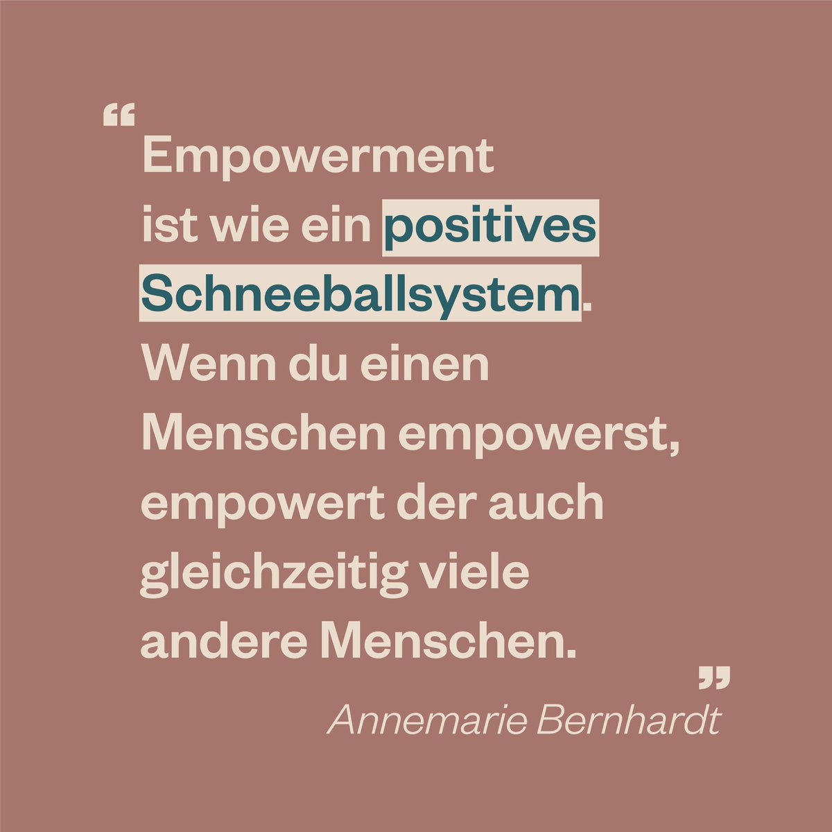 renk_Magazin's tweet photo. Empowerment
Jeder hat ein eigenes Verständnis von Empowerment. Aber worüber wir uns alle einig sein sollten ist, dass wir uns noch viel mehr gegenseitig empowern sollten! 
#stateofkind #spreadkindness #empowerment https://t.co/XBT9o3zch9