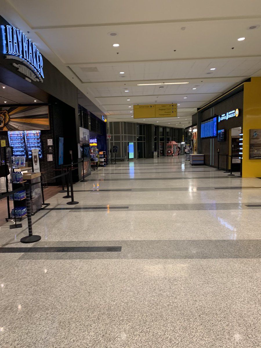 MichaelHasbany's tweet photo. Airport and Plane today a little safer than a grocery store...maybe https://t.co/Xvqbh1aMky