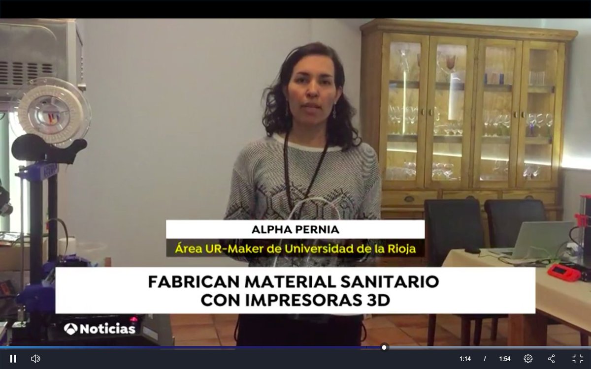 unirioja's tweet photo. "En la Universidad de La Rioja profesores y estudiantes trabajan sin descanso: el @area_urmaker se ha unido al foro de Ayuda Innovadora a la Respiración @AIRE_Covid19, #IniciativaCiudadana para fabricar respiradores y otros materiales" #Impresión3D en @A3Noticias #COVID19 #makers https://t.co/A06HNuIf8R