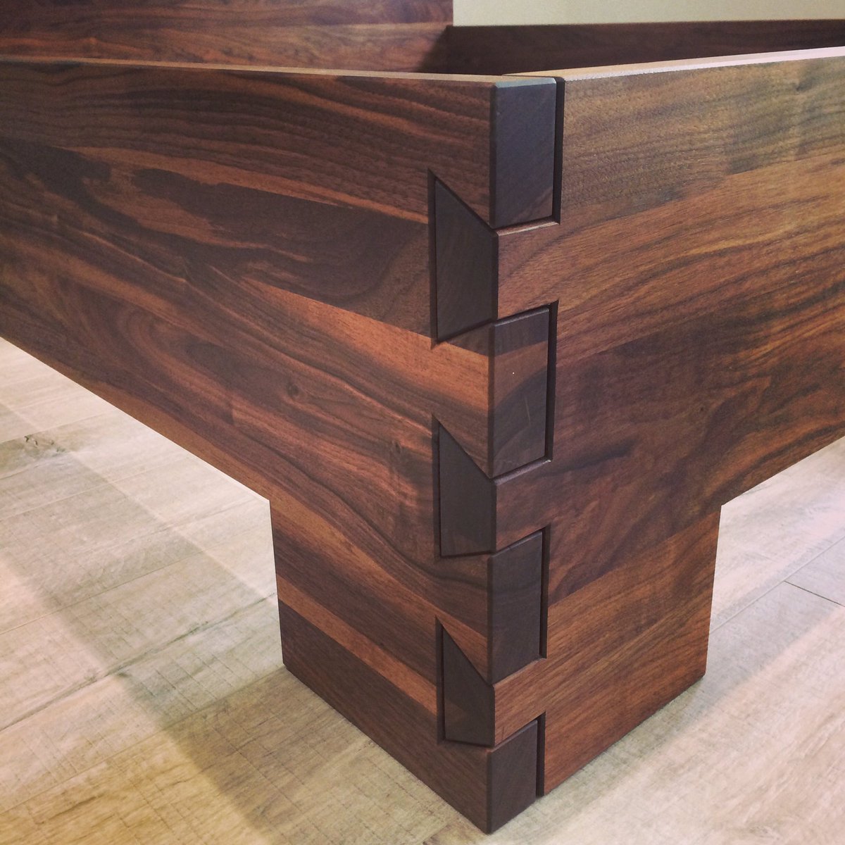 DemkoUK's tweet photo. Demko’s #awardwinning 100% #organic, #ecofriendly Prince #bed is the perfect choice for #biohotel #naturhotel #organichotel #loghouse. #sleep #healthy #nature #ecological #sustainable #bedroom #bed #bett #furniture #home #interior #home #organicbed #dovetailjoints #handmade https://t.co/og4T6RJwAH