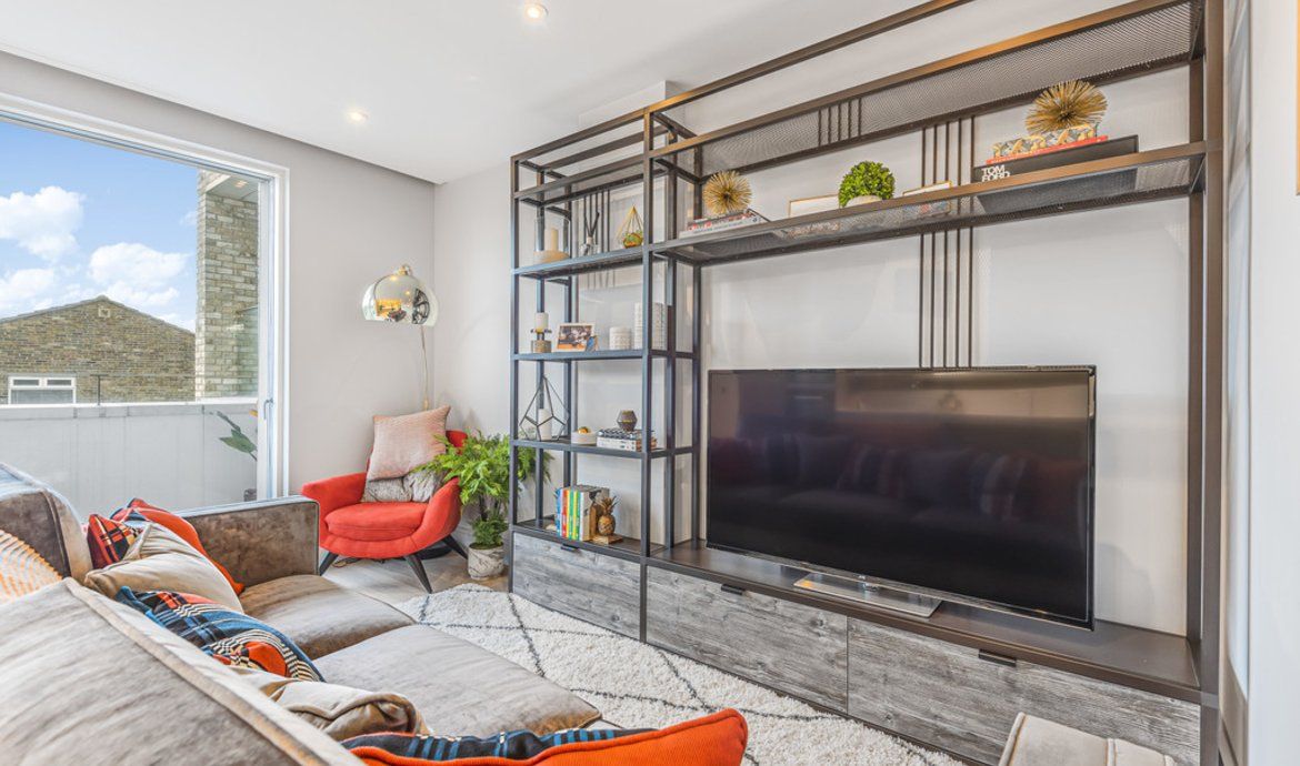 Daniel Cobb tweet media