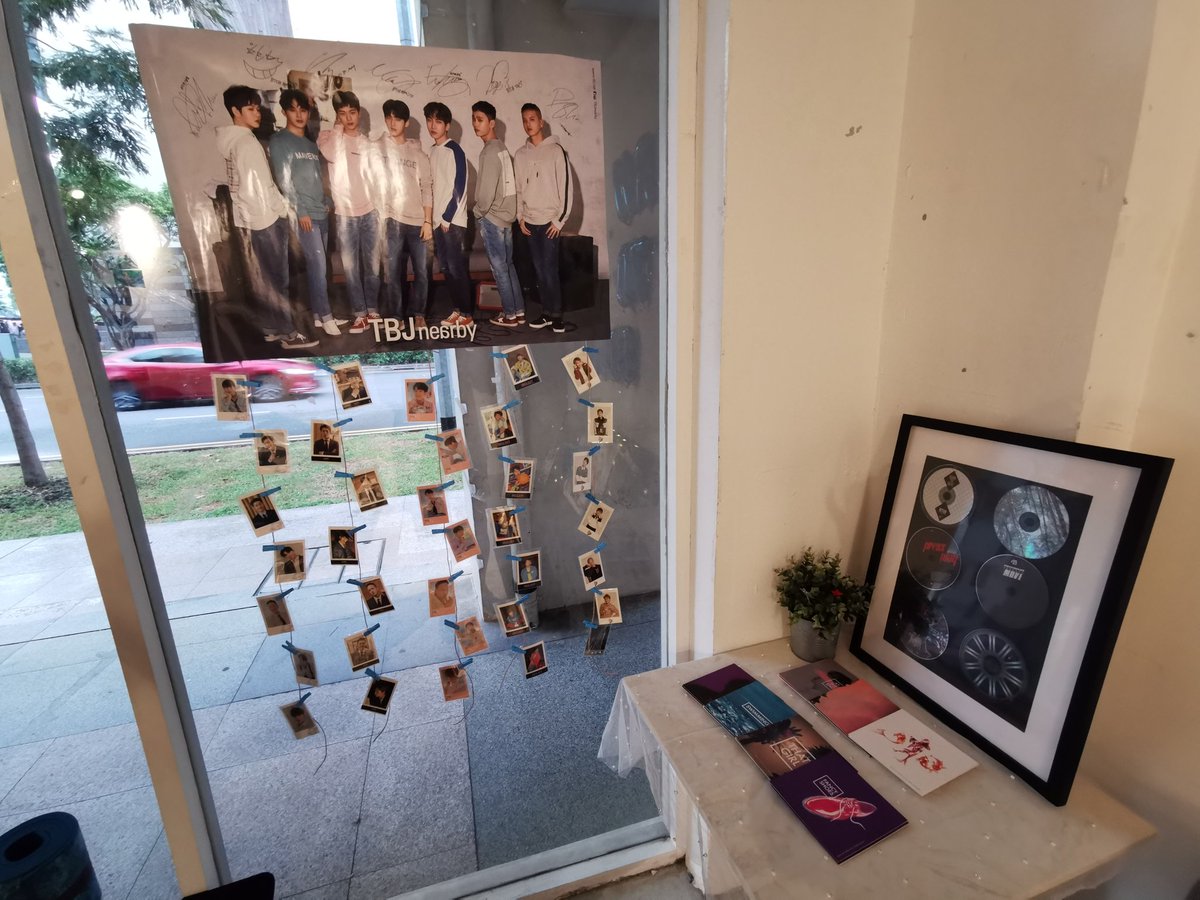 fallingsub's tweet photo. #8yearswith8to8 at #pluseighttwo
.
@btobananasg
.
#푸른물결속_빛나는_비투비8주년
#비투비_멜로디가_함께하는_8번째_봄
#비투비_8주년_영원히_함께_노래하자
.
#BTOB #비투비
#서은광 #이민혁 #이창섭 #창섭 #임현식 #프니엘 #정일훈 #육성재 https://t.co/Bnyc0lytIC