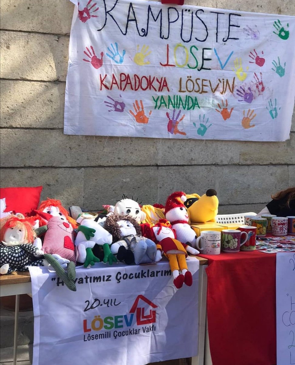 <a href="/klu_losev/">KLÜ LÖSEV FAYDA TOPLULUĞU</a> <a href="/marmaralosev_/">Marmara Lösev Fayda Kulübü</a> <a href="/losev1998/">LÖSEV</a> @losev_online <a href="/ustunezer/">Dr. Üstün EZER</a> <a href="/hulya_unver/">Hülya ÜNVER</a> Şu dünyadaki en güçlü kişi
Güçlükten gelendir '' 
#LösevKulüpleriEvde
<a href="/losev1998/">LÖSEV</a> @losev_online
<a href="/trakyalosev/">trakyalosev</a>