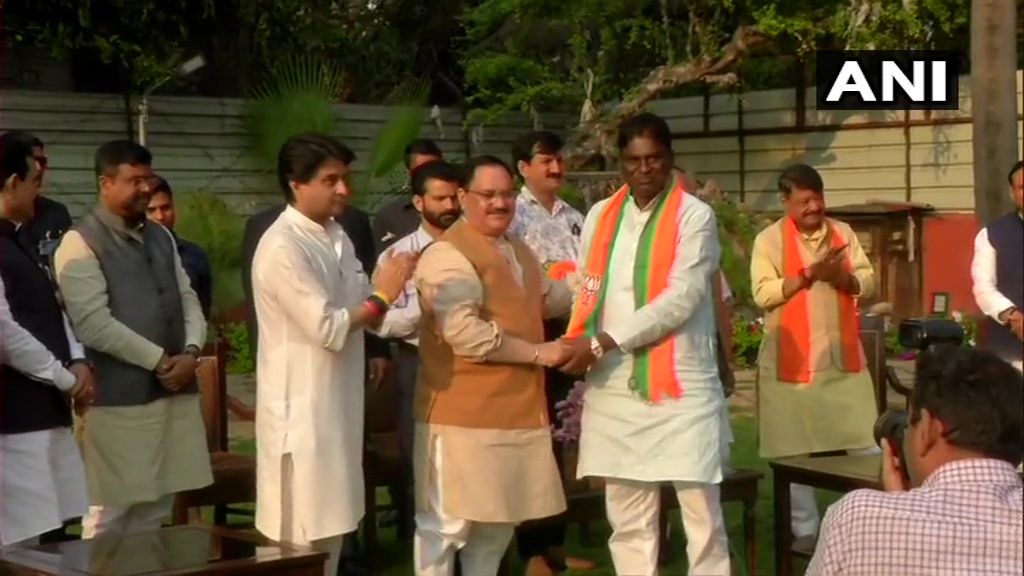 EToWh7zU0AAeozS?format=jpg&name=medium