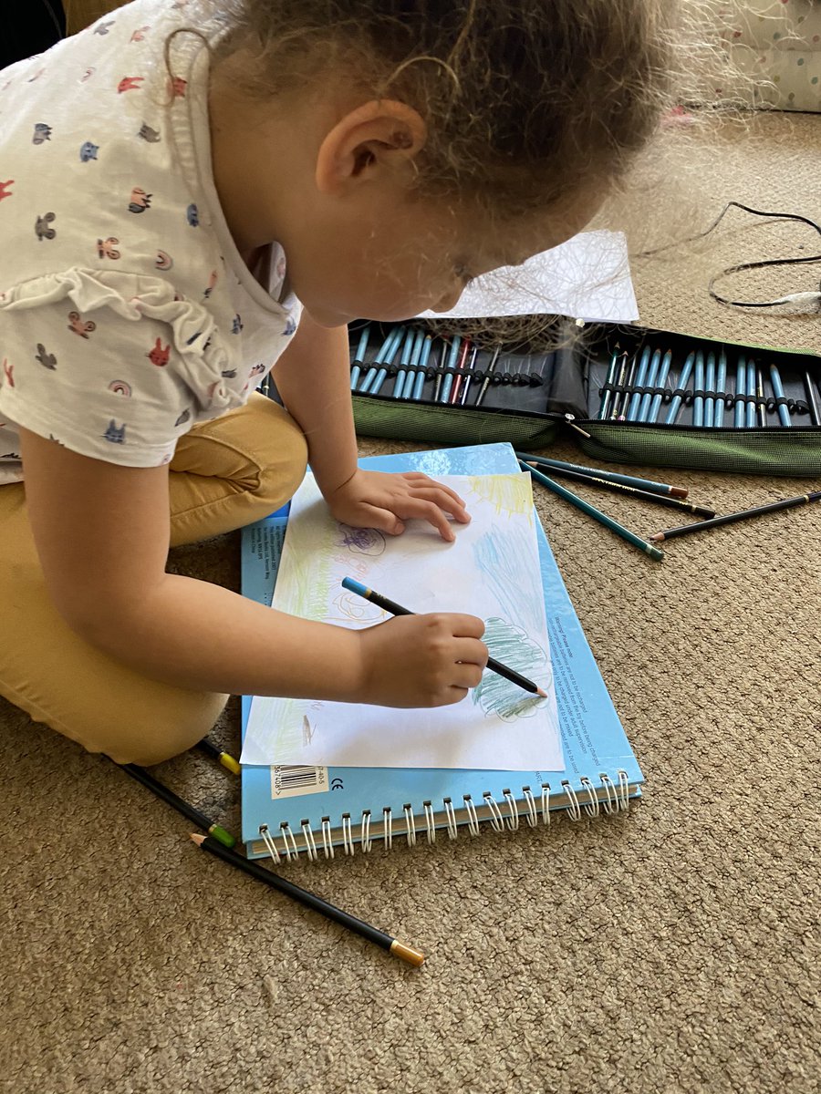 ThomasLister01's tweet photo. Daddy canβt visit his patients in care homes and neither can their families so the kids decided they wanted to cheer them up and make them smile by drawing pictures for them.
#covid19UK #thinkofcarehomeresidents #bekind #socialdistancing #thinkofthevulnerable https://t.co/xendqGieG2