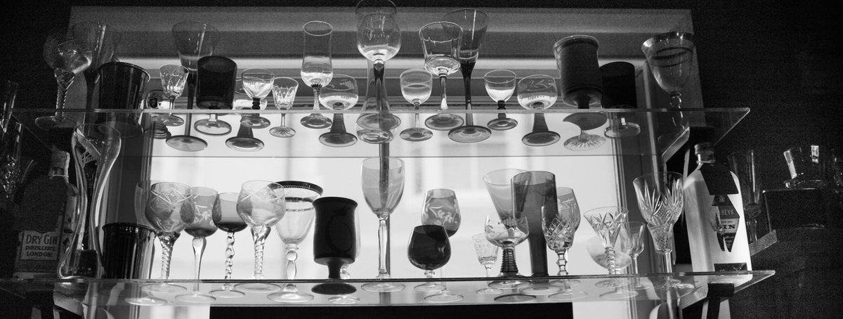 Come and visit our new second home in Seven Dials! Reserve your table 🍷 📞 01273 227502 #LatelierDuVin #Bar