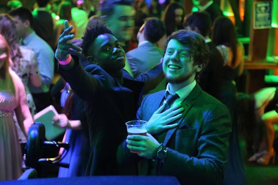TebiRex's tweet photo. Out of contebi Rex https://t.co/zFAKDAk30c