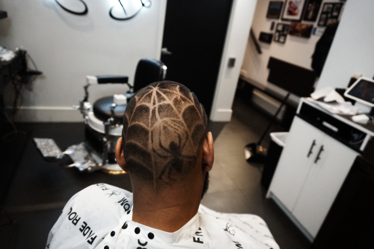 FadeRoomInc's tweet photo. Finally, it's Saturday!
#faderoom #onlyclassicnoshit #torontobarbers #torontobarber #ferreiraproducts #ferreira #vaughanbarbers #mississaugabarbers #gtabarbers #mensfashionreport https://t.co/0ihBQ66A6E