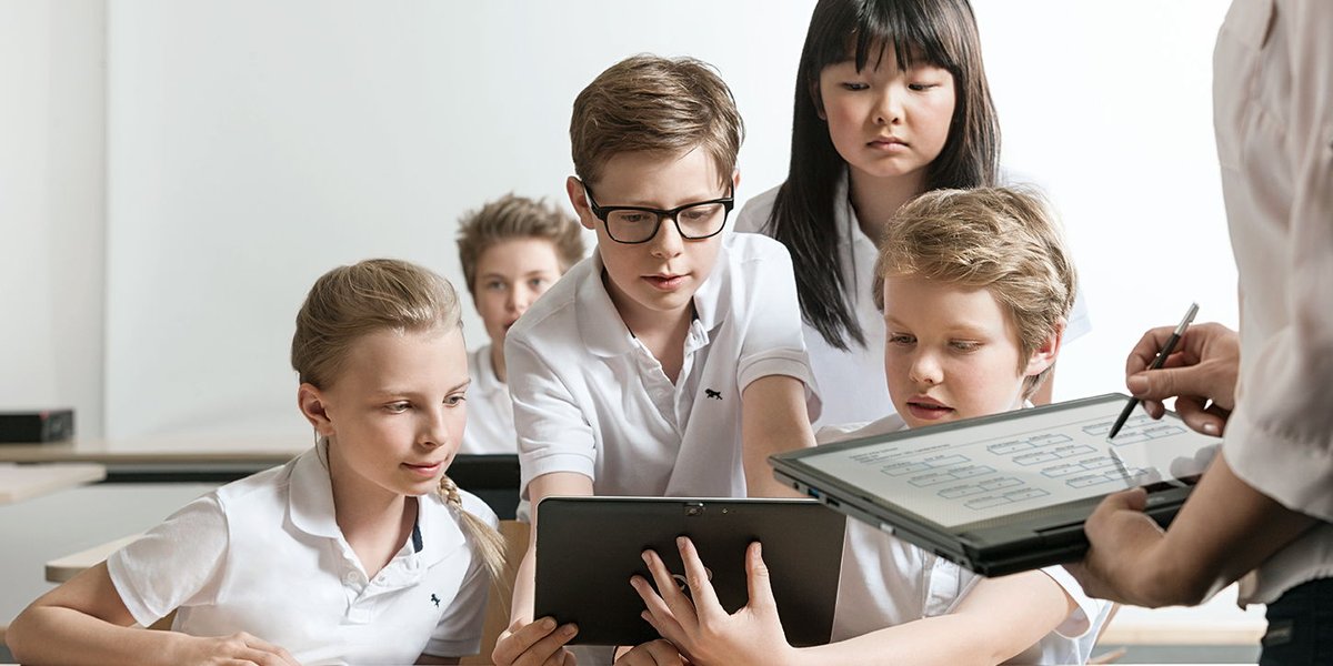 Fujitsu möchte 📚 Bildungseinrichtungen bei der Ausübung von Fernunterricht unterstützen. Unsere IT-basierte Lernplattform FUJITSU #Securon Light ist daher 120 Tage kostenlos für Sie freigeschaltet.
#digitaleSchule - einfach und sicher an jedem Ort: okt.to/XkEBgs