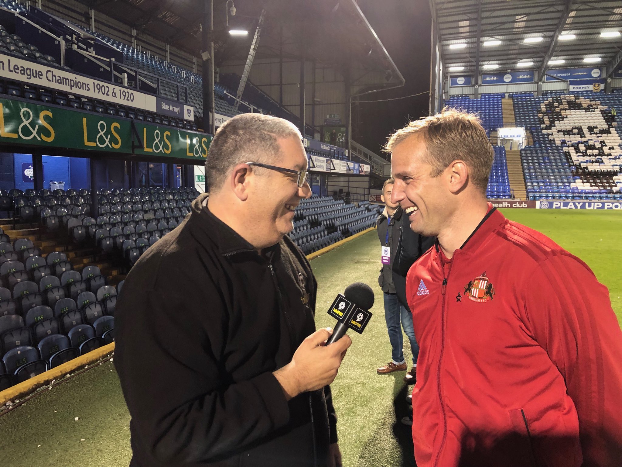 Happy 32nd Birthday midfielder Lee Cattermole have a great day my friend 