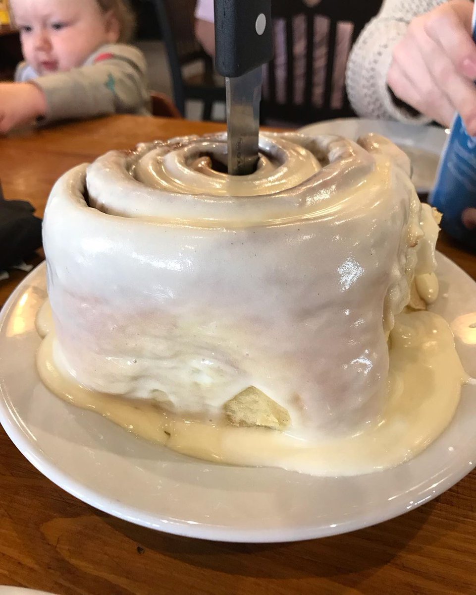 scrambledjakes's tweet photo. From 8:30 AM to 12 PM We'll have our famous Sin-O-Man Rolls hot and ready for you! Order #ToGo or pick up Curbside! Call 865-540-6199 to order all your favorite #ScrambledJakes favorites now! #Knoxville https://t.co/gu2VJccuMt https://t.co/yi04DlYrtr