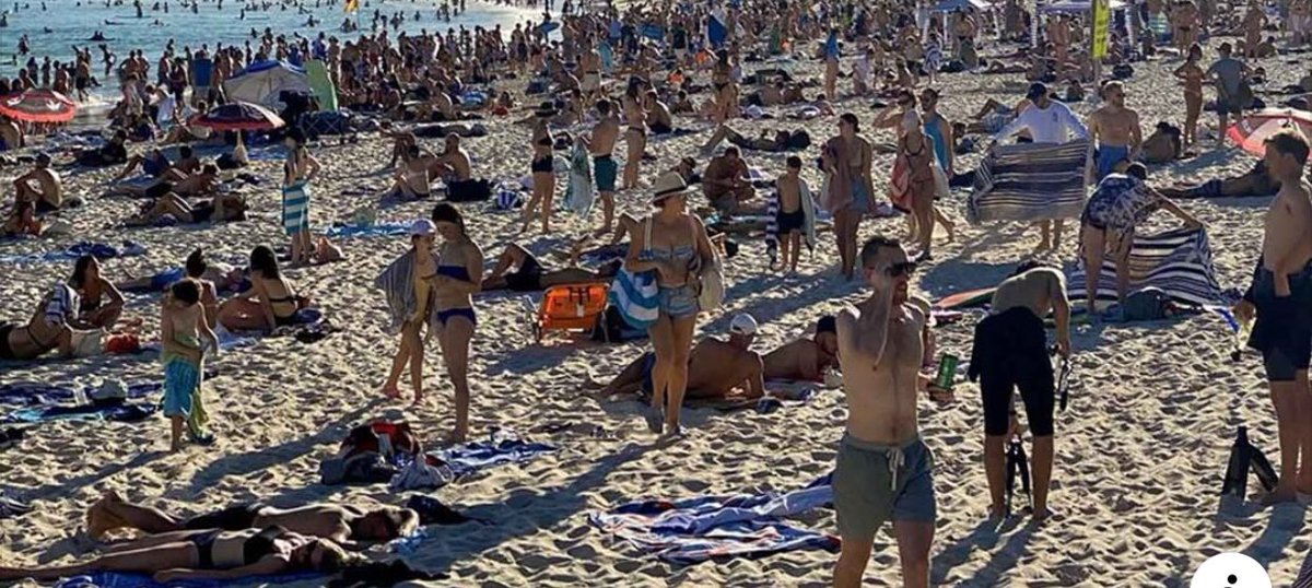 Politicians and Health experts blowing up about the number of people on Bondi Beach. Looks like every school in Australia last week and will do this week
<a href="/ScottMorrisonMP/">Not ScoMo</a> are your children on campus? In fact, which MPs have kids at school?

 #shutourschools #Coronavid19  #auspol