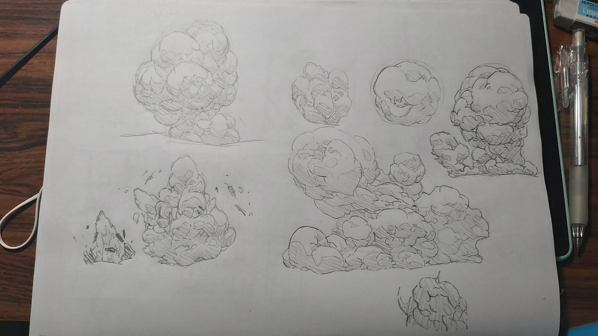 模写後の落書き。頭は分からないがその形は手に宿る気がしますね。不完全の真似だが、模写は確かに効果あると思う 