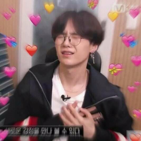inokookie's tweet photo. @BTS_twt Ahh sayang 😭 https://t.co/pFPhPoJltk