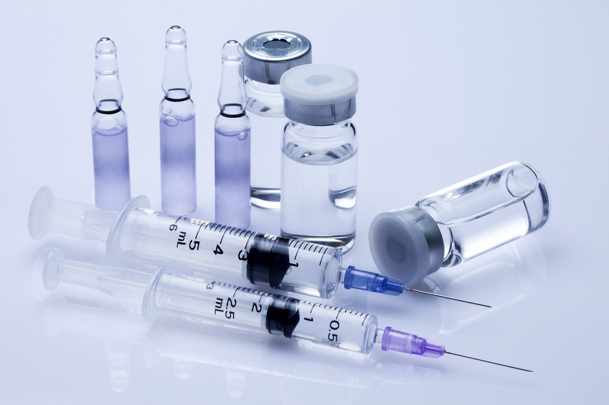 ChinaDaily's tweet photo. Good news! The first clinical trial of the novel #coronavirus vaccine in China has kicked off as volunteers taking part in the project started to share their experience on social media. #Covid_19 https://t.co/VJkQKGAc3N https://t.co/A2FKjhk1kh