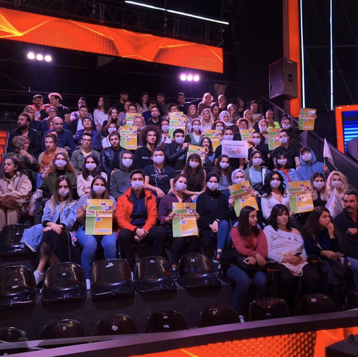<a href="/nku_losev/">NKÜ LÖSEV FAYDA TOPLULUĞU</a> <a href="/etulosevfayda/">ETÜ LÖSEV FAYDA TOPLULUĞU</a> <a href="/GuLosev/">Gümüşhane Üniversitesi Lösev Fayda Topluluğu</a> <a href="/AkdenizLosev/">Akdeniz Üniversitesi LÖSEV</a> <a href="/LosevNigde/">Niğde Lösev Fayda Topluluğu</a> <a href="/losevkocaeli/">KOCAELİ ÜNİVERSİTESİ LÖSEV FAYDA KULÜBÜ</a> @hkulosev <a href="/losev_igu/">İGÜLÖSEV</a> @hbvlosfatt <a href="/LosevUludag/">Uludağ Üniversitesi Lösev Fayda Topluluğu</a> <a href="/losevhacettepe/">Hacettepe Lösev Fayda Topluluğu</a> <a href="/yu_losev_fayda/">Y.Ü LÖSEV FAYDA Topluluğu</a> <a href="/CbuLosev/">Celal Bayar Üniversitesi Lösev Fayda Topluluğu</a> <a href="/erulosev/">重庆围：大足区外渝北区门巴南区上黔江区约长寿区炮</a> <a href="/ErzurumLosev/">Erzurum Lösev Fayda</a> <a href="/bayulosev/">Bayburt Üniversitesi Lösev Fayda Topluluğu</a> <a href="/trakyalosev/">trakyalosev</a> <a href="/kunlosev/">KAPADOKYA Üniversitesi | GENÇ LOSEV</a> <a href="/klu_losev/">KLÜ LÖSEV FAYDA TOPLULUĞU</a> <a href="/marmaralosev_/">Marmara Lösev Fayda Kulübü</a> <a href="/losev1998/">LÖSEV</a> @losev_online <a href="/ustunezer/">Dr. Üstün EZER</a> <a href="/hulya_unver/">Hülya ÜNVER</a> <a href="/TugceGucuyener/">Tuğçe Gücüyener</a> Bütün dünya buna inansa 🌸

#LösevKulüpleriEvde 
<a href="/omulosev/">Ondokuz Mayıs Üniversitesi LÖSEV Fayda Topluluğu</a> 
@losev_online 
<a href="/losev1998/">LÖSEV</a> 
<a href="/ustunezer/">Dr. Üstün EZER</a> 
<a href="/hulya_unver/">Hülya ÜNVER</a>