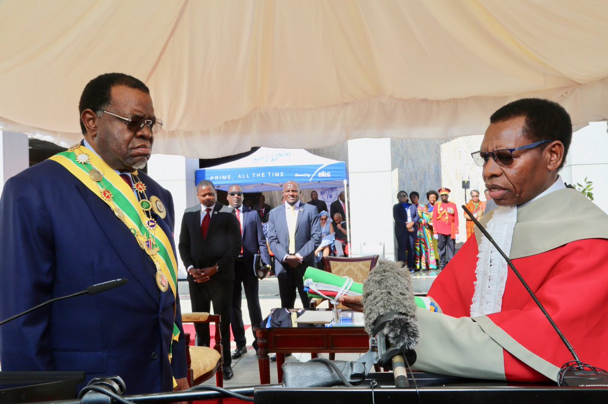 hagegeingob's tweet photo. Five years ago on this day, I took a solemn oath, conscious of the invaluable sacrifice of those who paid the ultimate price for our independence. Today, I took this solemn oath, cognizant of the urgent need to improve the livelihoods of our People. https://t.co/fUHKnr1y4J