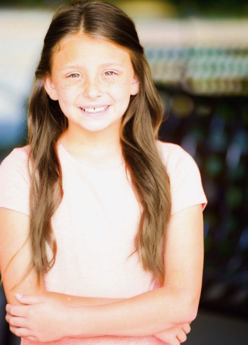 starlaunching's tweet photo. Congratulations to actress Victoria Watkins on her role in Red Notice. Soon you will be able to watch Victoria and actors Dwayne Johnson, Gal Gadot and Ryan Reynolds in action! Stay tuned for details on release date!!!
#LaunchTalent #VictoriaWatkins #StarLaunching #JIDavidAgency https://t.co/vReDsWPUQx