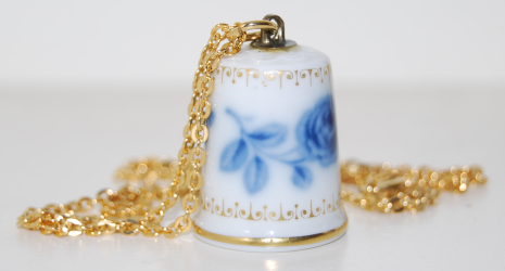 thimbletweet's tweet photo. Odezwijcie się co tam u Was?
https://t.co/EVYjin44vN…/odwoanie-spotkan…
#naparstek #naparstki #mojakolekcjanaparstkow #mythimblecollection #thimblecollection #thimble #thimbles #dedales #dedal #naprstky #bonechina #porcelana #necklace #naszyjnik #pendant #spring #welcomespring https://t.co/UFpIfOITcJ