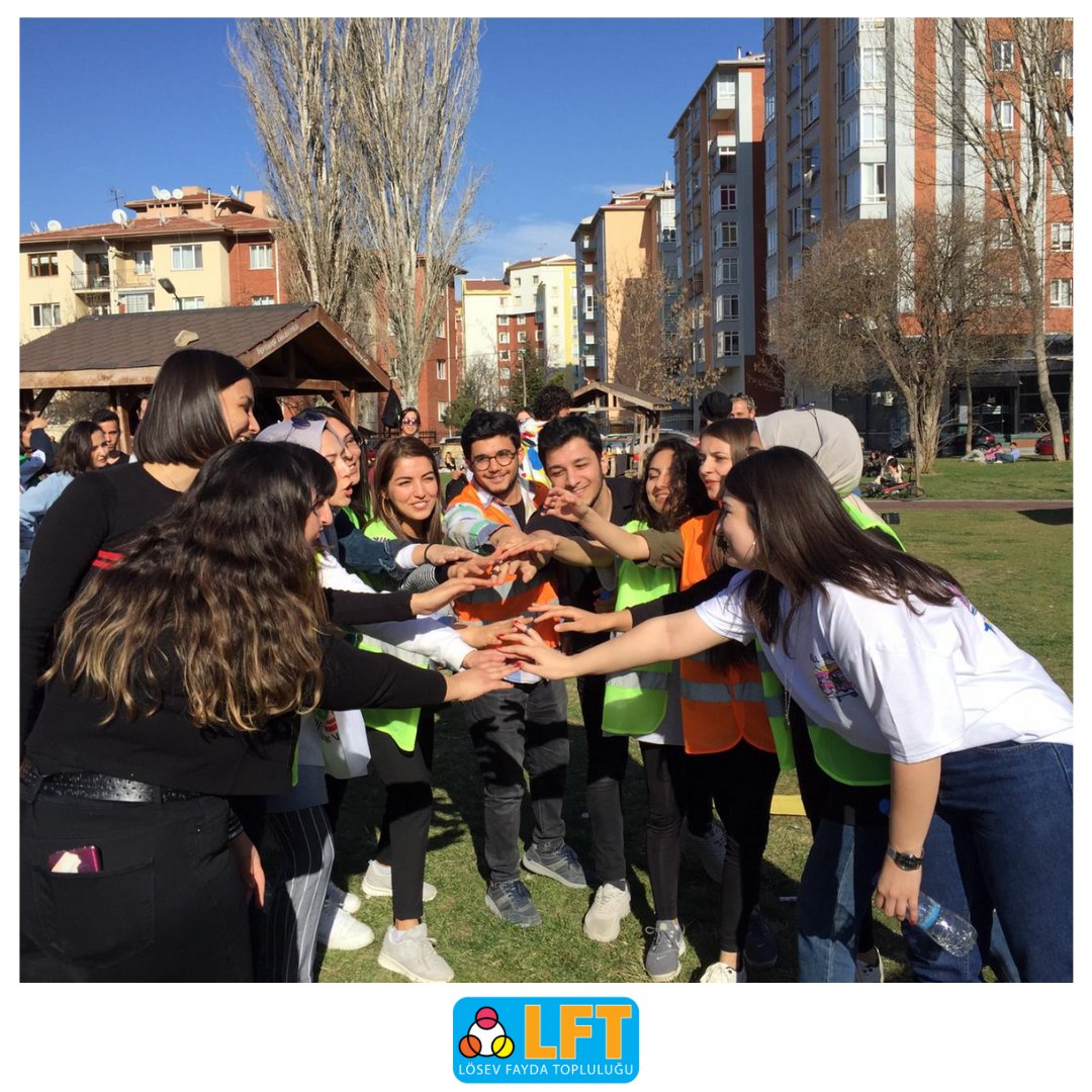 <a href="/kkulosevfayda/">Kırıkkale Üniversitesi LÖSEV Fayda Topluluğu</a> <a href="/ikculosev/">Katip Çelebi Lösev</a> <a href="/AlkuFayda/">Alanya ALKÜ Lösev Fayda Topluluğu</a> <a href="/saulosev/">Saü Lösev Fayda Topluluğu</a> @dpulosevkutahya <a href="/hitulosev/">HİTÜ LÖSEV Fayda Kulübü</a> <a href="/ASULOSEV/">ASÜ LÖSEV Fayda Topluluğu</a> <a href="/grlsev1/">grülösev</a> <a href="/omulosev/">Ondokuz Mayıs Üniversitesi LÖSEV Fayda Topluluğu</a> <a href="/LosevMau/">Maltepe Üniversitesi LÖSEV Topluluğu</a> <a href="/nku_losev/">NKÜ LÖSEV FAYDA TOPLULUĞU</a> <a href="/etulosevfayda/">ETÜ LÖSEV FAYDA TOPLULUĞU</a> <a href="/GuLosev/">Gümüşhane Üniversitesi Lösev Fayda Topluluğu</a> <a href="/AkdenizLosev/">Akdeniz Üniversitesi LÖSEV</a> <a href="/LosevNigde/">Niğde Lösev Fayda Topluluğu</a> <a href="/losevkocaeli/">KOCAELİ ÜNİVERSİTESİ LÖSEV FAYDA KULÜBÜ</a> @hkulosev <a href="/losev_igu/">İGÜLÖSEV</a> @hbvlosfatt <a href="/LosevUludag/">Uludağ Üniversitesi Lösev Fayda Topluluğu</a> <a href="/losevhacettepe/">Hacettepe Lösev Fayda Topluluğu</a> <a href="/yu_losev_fayda/">Y.Ü LÖSEV FAYDA Topluluğu</a> <a href="/CbuLosev/">Celal Bayar Üniversitesi Lösev Fayda Topluluğu</a> <a href="/erulosev/">重庆围：大足区外渝北区门巴南区上黔江区约长寿区炮</a> <a href="/ErzurumLosev/">Erzurum Lösev Fayda</a> <a href="/bayulosev/">Bayburt Üniversitesi Lösev Fayda Topluluğu</a> <a href="/trakyalosev/">trakyalosev</a> <a href="/kunlosev/">KAPADOKYA Üniversitesi | GENÇ LOSEV</a> <a href="/klu_losev/">KLÜ LÖSEV FAYDA TOPLULUĞU</a> <a href="/marmaralosev_/">Marmara Lösev Fayda Kulübü</a> @losev_online <a href="/ustunezer/">Dr. Üstün EZER</a> <a href="/hulya_unver/">Hülya ÜNVER</a> <a href="/TugceGucuyener/">Tuğçe Gücüyener</a> İnsanlar el ele tutuşsa😇
Birlik olsa🤝
Uzansak sonsuza...
#LösevKulüpleriEvde