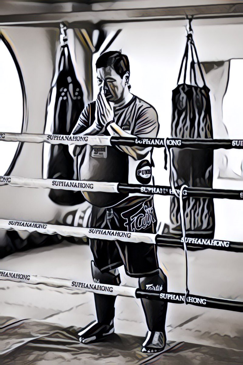 Callmethesensei's tweet photo. Team Singapore 🇸🇬 
Majulah Singapura 

Strength can be quiet and in a calm mind ,it’s not always noise and bluster ,The gesture Wai grants the practitioner that moment of peace , calmness and strength!

Muaythai truly more then just a sport! https://t.co/qXOldeBjGq