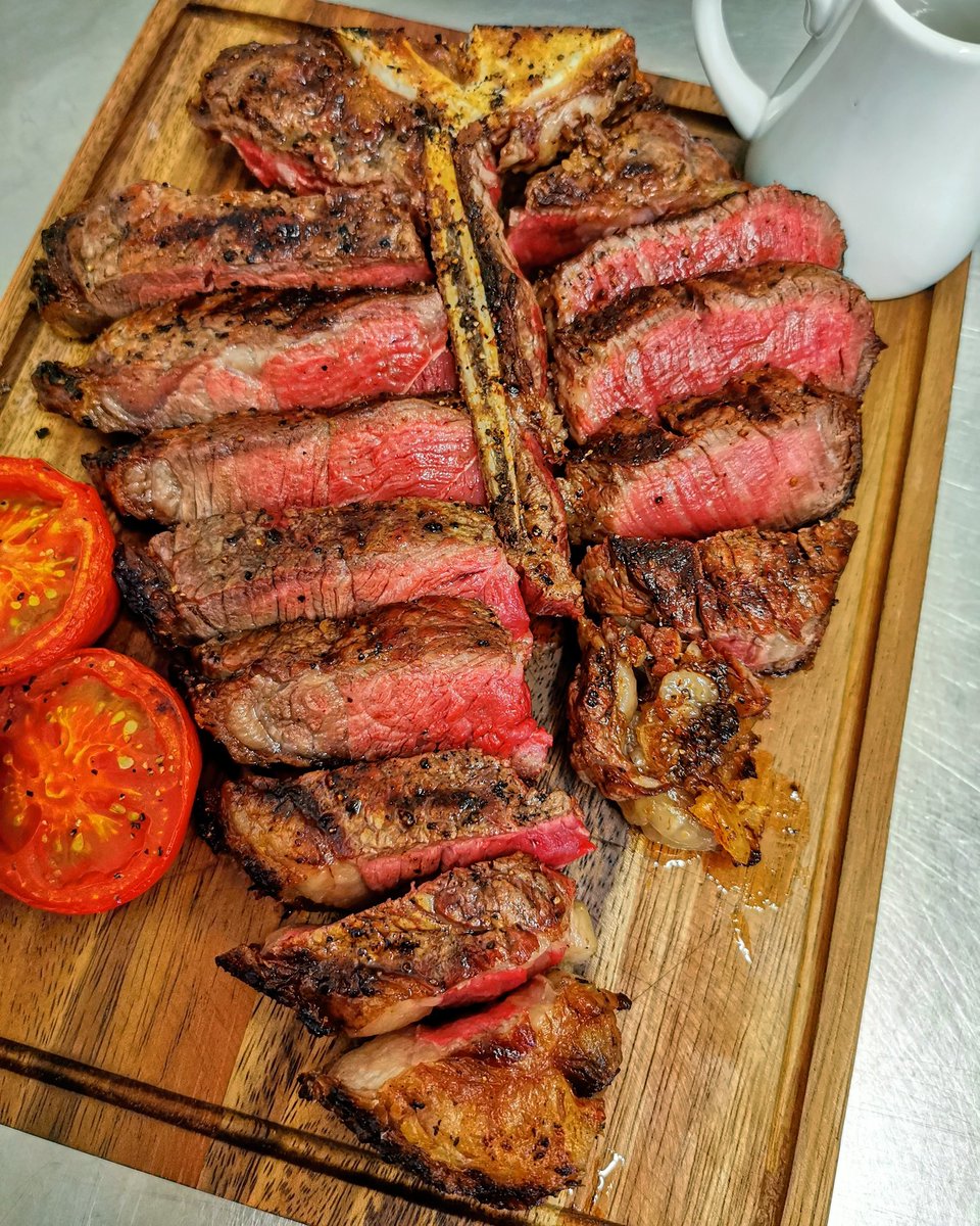To all our customers, we currently are closing until further notice. As soon as we are given the green light we will have steaks sizzling back on the charcoal grill! Take care and stay safe everyone ❤️
:
#theporterhouse #grillandrooms #bar #restaurant #grillhouse #steakhouse