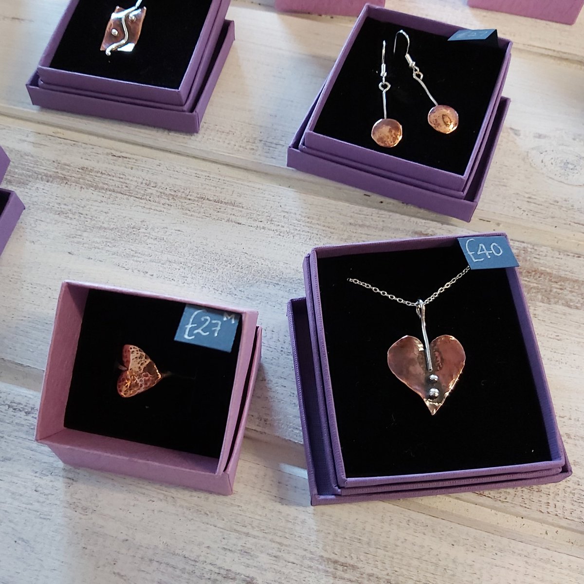 forest_handmade's tweet photo. Some Mothers day gift ideas.

Shop open til 4.30pm today and tomorrow. https://t.co/vjO6n6ZvrV