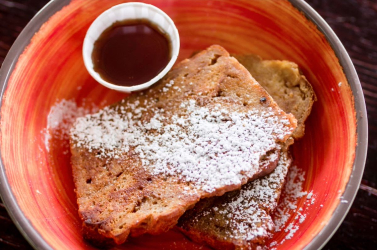 LocalChefStL's tweet photo. Your weekend breakfast is served! Come get your carryout morning fuel! #LocalChefKitchen #Breakfast https://t.co/YW8ApRCq84