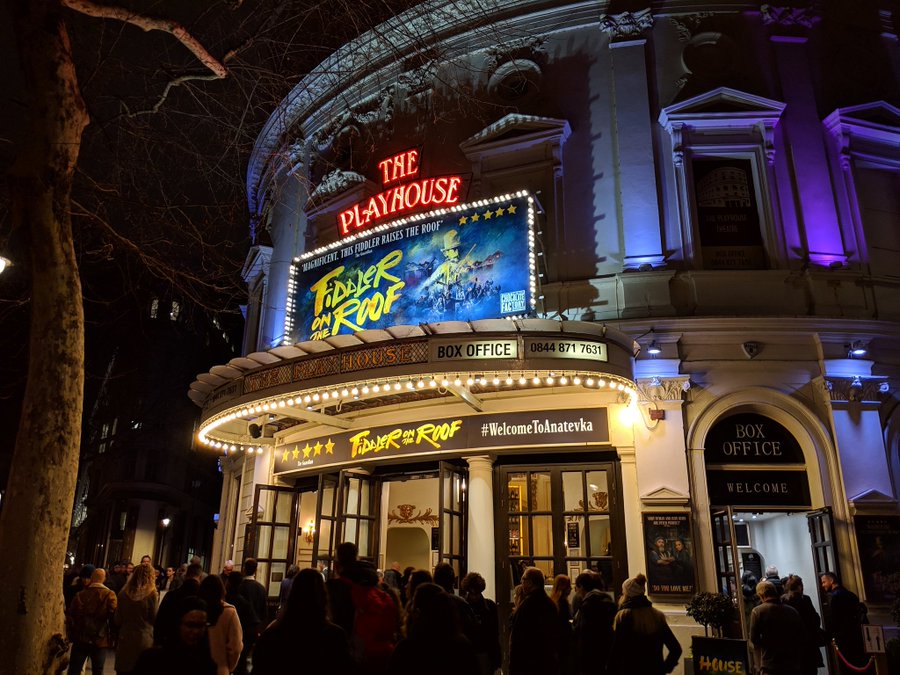 Fiddler on the Roof tweet media