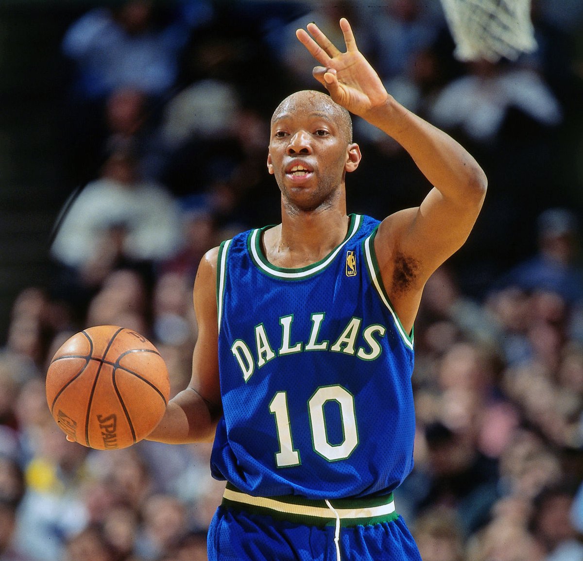 And somewhere in between his NBA Titles, Sam Cassell once played for three teams in a single season (1996-97):Phoenix Suns (22 G)Dallas Mavericks (16 G)New Jersey Nets (23 G)