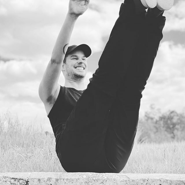 It’s funny to think that in the days of “social distancing” we might actually become more connected (I’ve never been on the phone as much as I have these past couple of weeks and *actually had conversations beyond texts, emojis and ‘likes’ with people ne… ift.tt/2WxbJLm