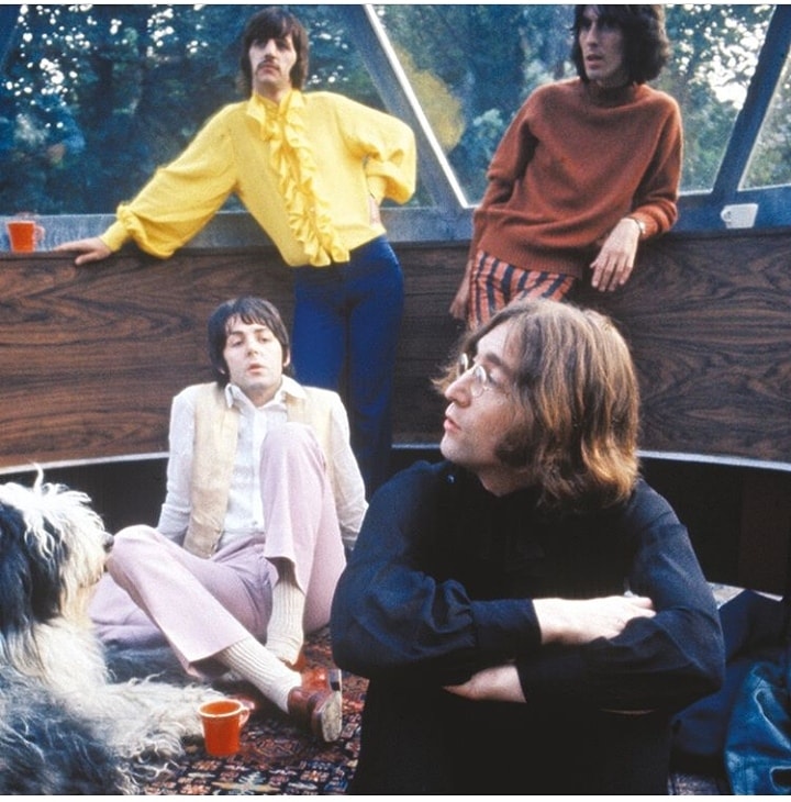 ZimasaMatiwane's tweet photo. Reply with your favourite song of The Beatles https://t.co/IAXVaIuchr
