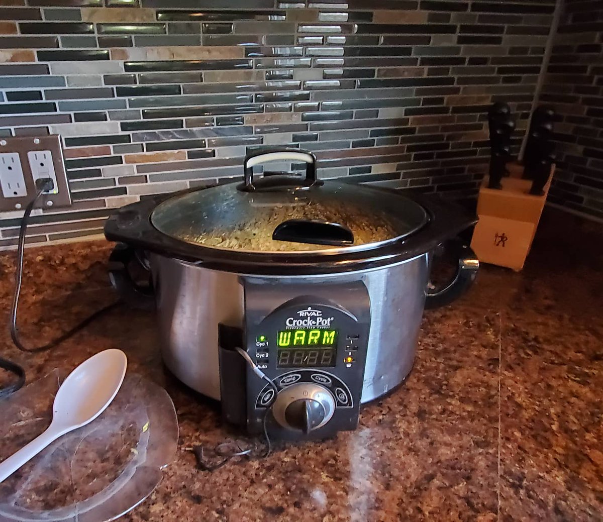 I've been battling a nasty cold for the last week &amp; a half, so I've been told to practise #selfisolating &amp; #WorkFromHome this weekend. Tilly is quite happy about this. 😸
One perk is waking up to #homemade chicken soup for breakfast. 😊🥣
#homestudio #SocialDistancing #Caturday