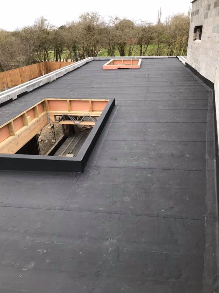BowllerGroup's tweet image. What you can achieve in two days when you have great roofers working for you! #roofers #flatroofing #resitrix #twodays #achievements #hardwork #roofingcommunity #flatroofer #flatroof #bowllergroup #tannerandhall #cambridgeuk