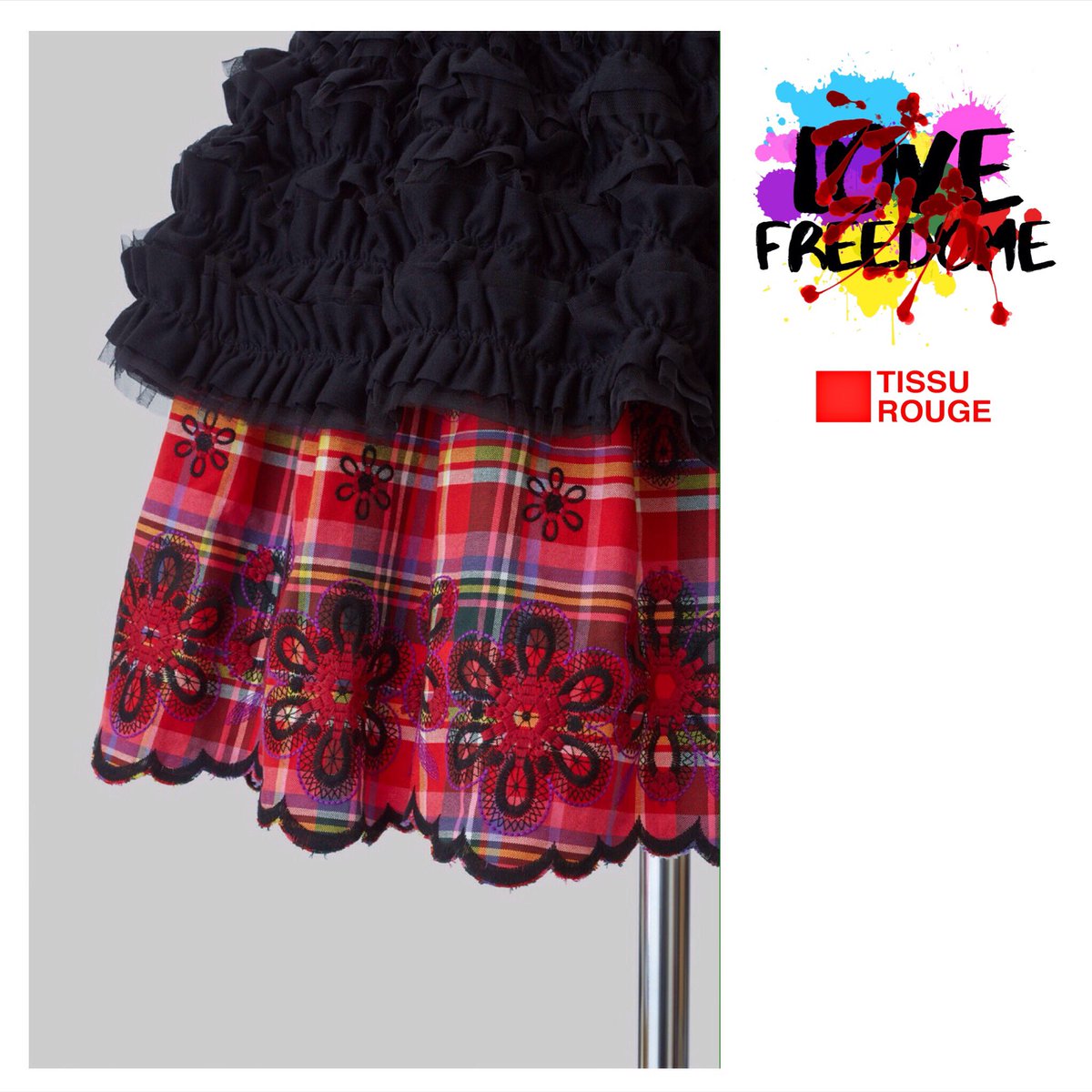 TISSU_ROUGE's tweet photo. TISSU ROUGE 2020 S/S Collection
.
Embroidery Apron Skirt
https://t.co/ZaBuHUbgfW…
.
#tissurouge #tissu_rouge #fashion #avantgarde #fashionable #ootd #cutingedge #mode #styling #coordinate #outfit #かわいい #2020ss #freedom #streetfashion #kawaii #Japanbrand https://t.co/8AwglSIRrv
