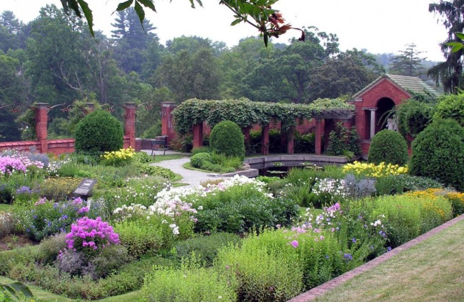 American Public Gardens Association on Twitter: quot Member of the Day